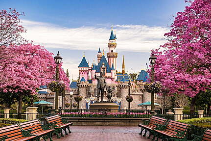 DISNEYLANDRESORT